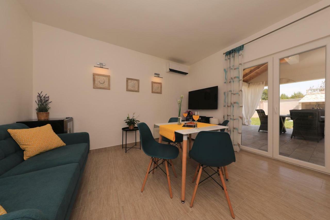 Holiday House Tamaris 扎达尔 外观 照片