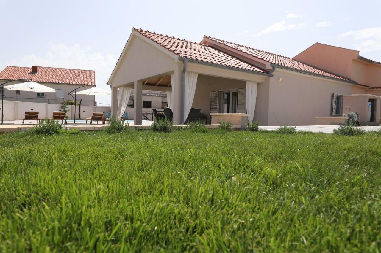 Holiday House Tamaris 扎达尔 外观 照片